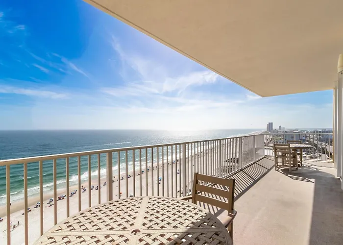 San Carlos 1509 Apartment
